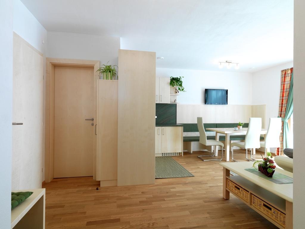 Almhaus Nassfeld Apartment Sonnenalpe Nassfeld Ruang foto